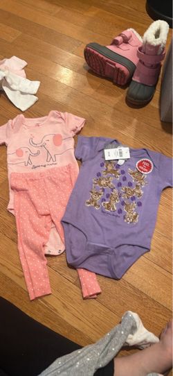 Baby Girl Onesie set 9 months purple 12 months