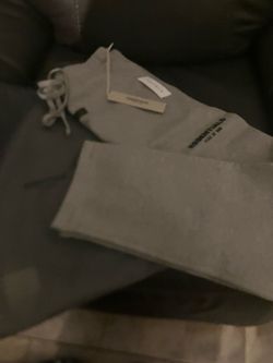 Essentials sweats/ size small / dark grey