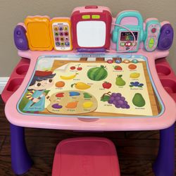 V Tech Touch And Learn Desk. 