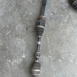 Parted Out 14 Toyota Camry Axle