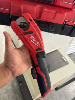 Milwaukee Copper Tube Cutter