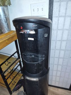 Hot and Cold water maker cooler