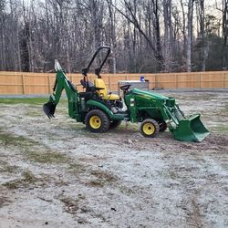 John Deere 1025r