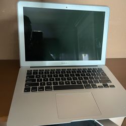 2015 Macbook Air 1.6/8/256