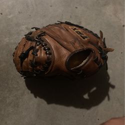 left handed catchers mitt