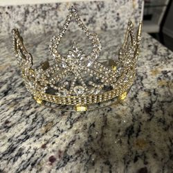 Woman’s Crown