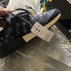 Nmd R1 Neighborhood 