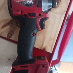 Milwaukee 18v drill