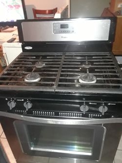 Whirlpool stainless steel gas stove