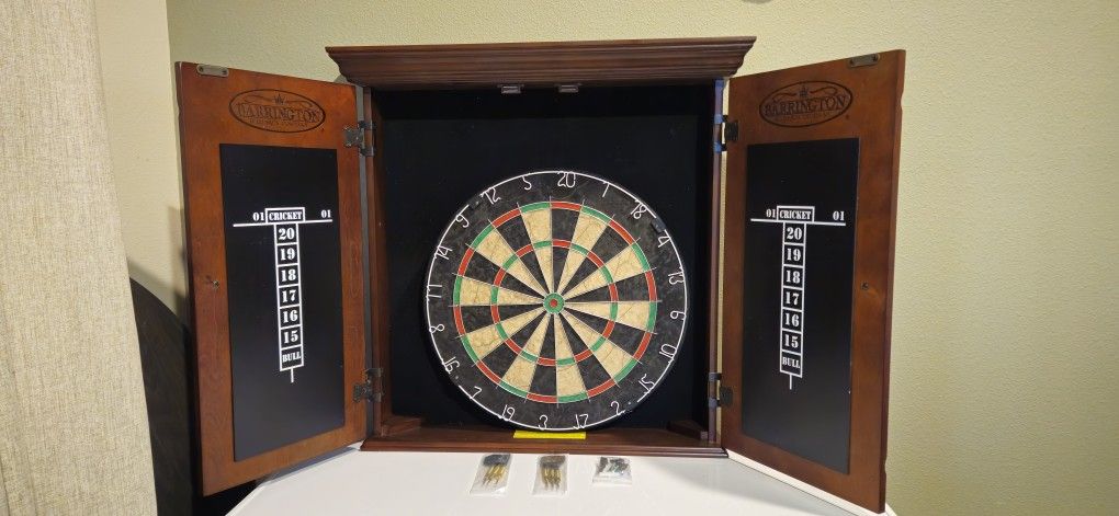 Dart Board - Brand New