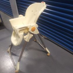 Adjustable high chair