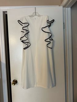 9sets of women’s apparel