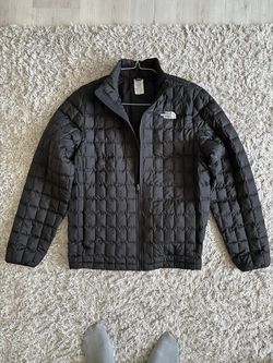 The Northface jacket puffer