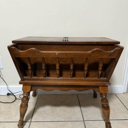 Ethan  Allen Wood End Table With Storage 