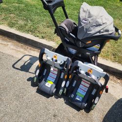 🛻DELIVERY AVAILABLE 🛻 CHICCO CADDY STROLLER, CARSEAT AND 2 BASES