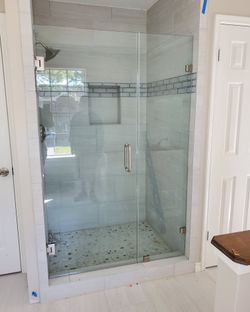 Shower doors & mirrors