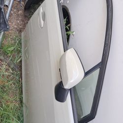 2016 Subaru Crosstrek Front Passenger Door