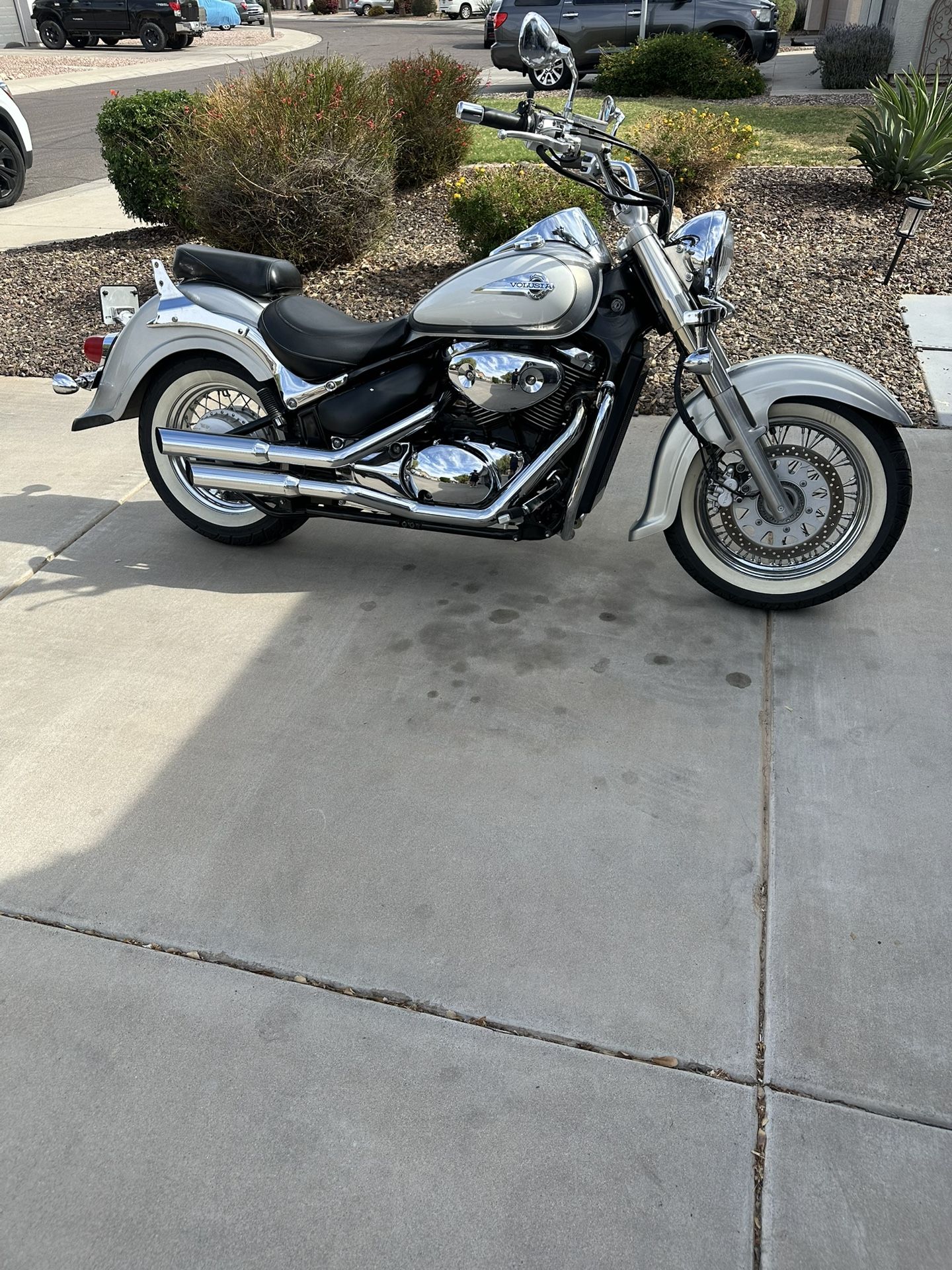 2004 Suzuki Intruder 800