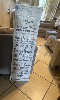 Farmhouse Rules Wooden Wall Sign
