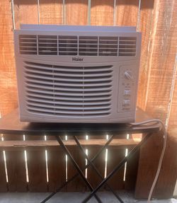 Air conditioner window