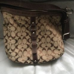Coach Zippered Cluth Bag