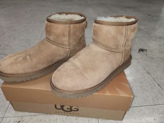 Ugg Size 9 In Men