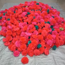 1500 Tissue Paper Flowers 