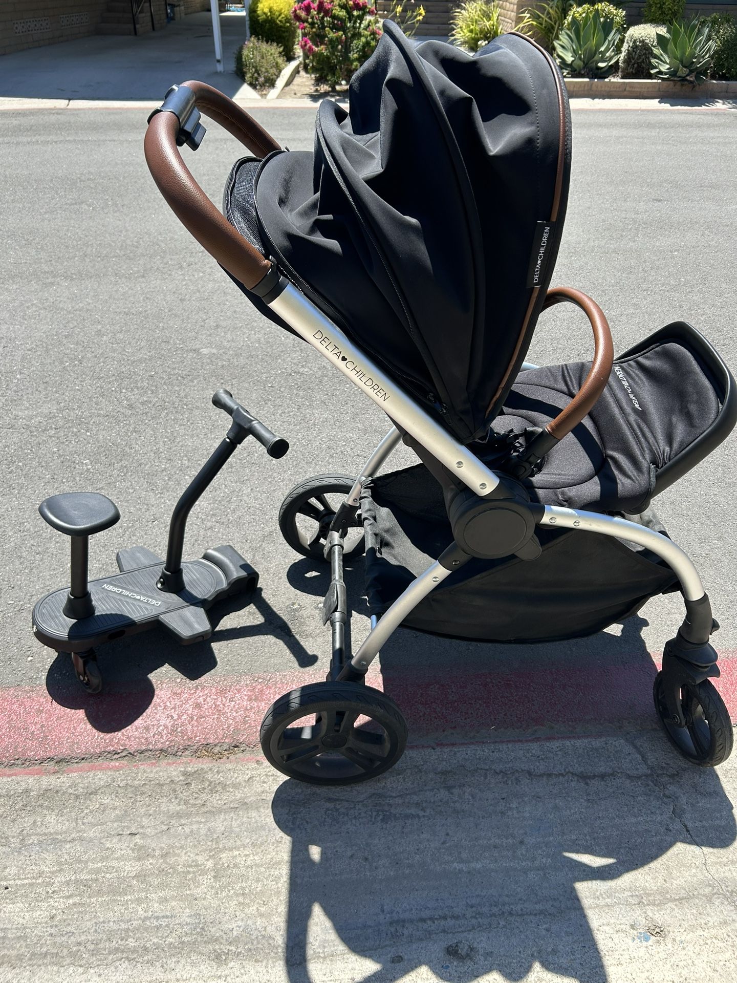 Delta Children Stroller W/ Attachment