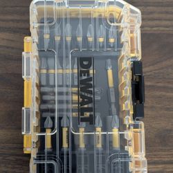 DEWALT
MAXFIT ULTRA 1/4 in. Hex Steel Screwdriving Bit Set (30-Piece)
