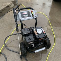 Simpson Power Washer 2.5 GPM Pressure Washer