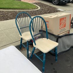 Free Full Size Box Spring 