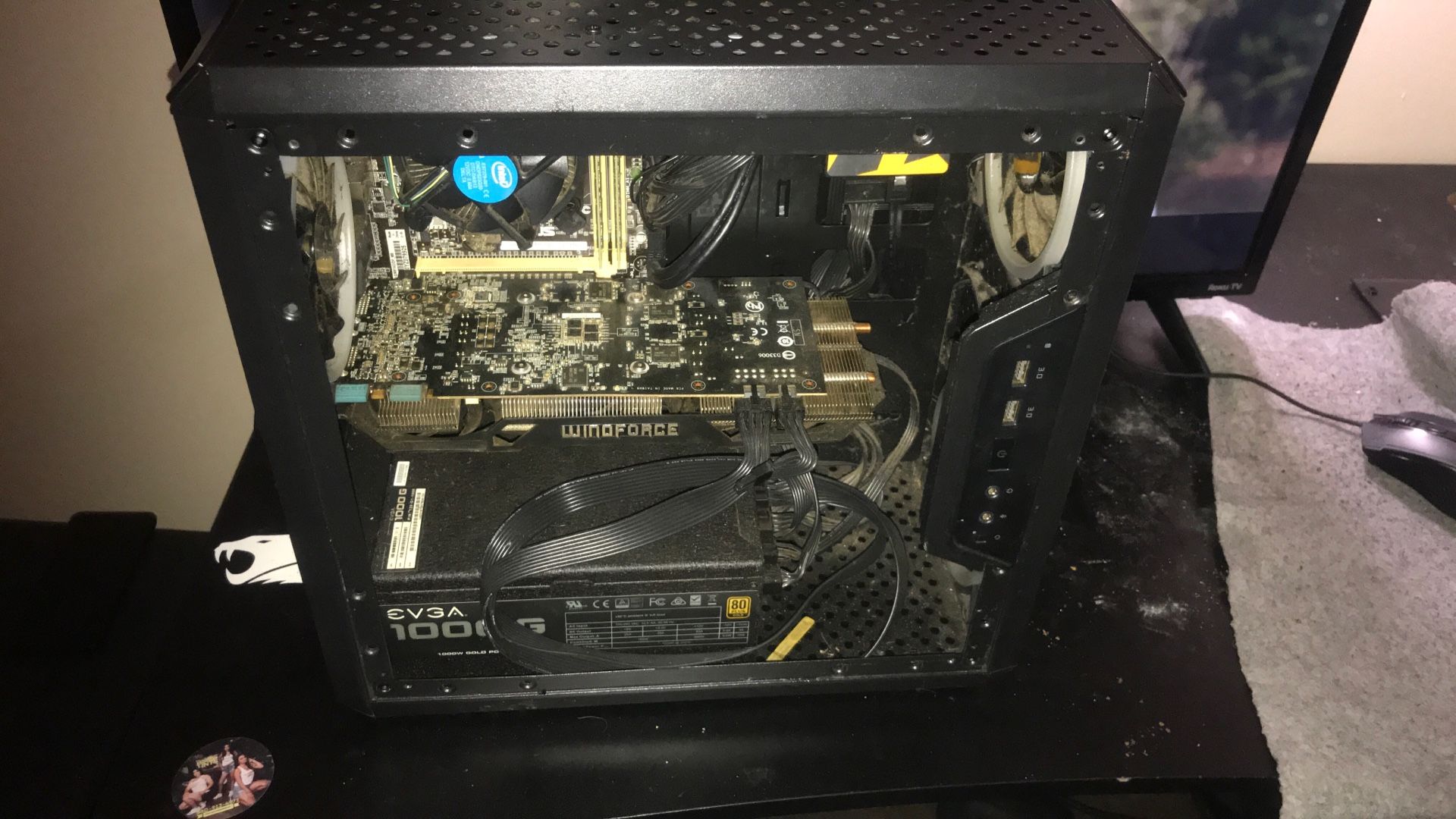 WindForce Nvidia GeForce GTX 970 Or 980