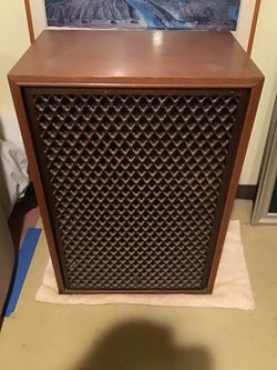 SPEAKERS FLOOR MODEL / SANSUI SP-3000 PAIR / 5-way 6-speaker system / 15” bass / pickup only Elmhurst, IL. 60126
