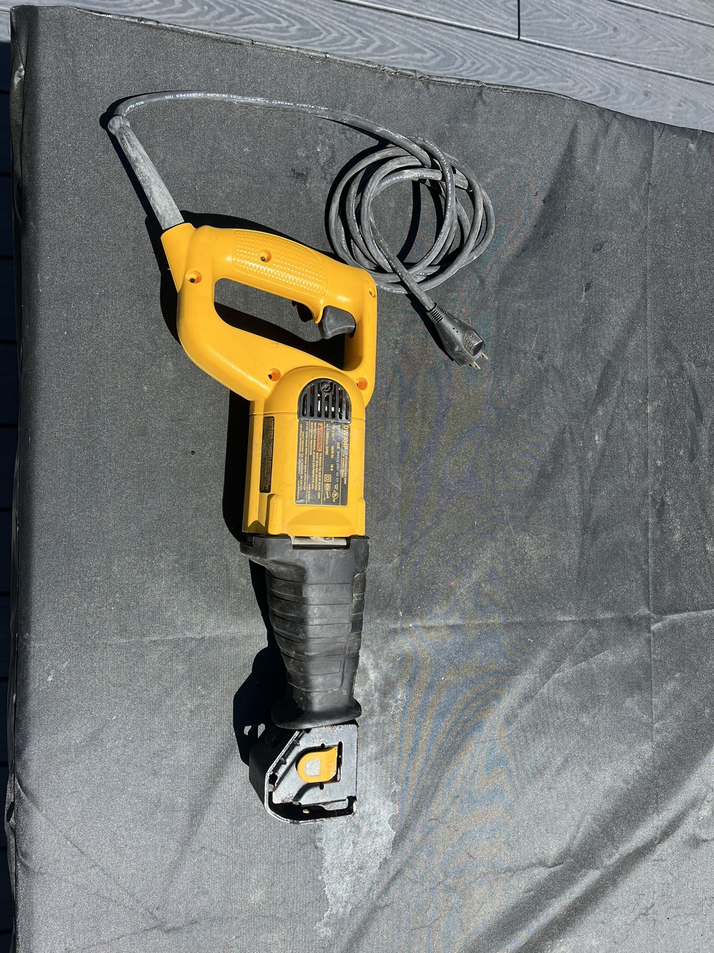 Dewalt DW304P Reciprocating Saw Tools Machinery