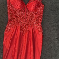Elegant Hoco / Prom/ Wedding Dress. 