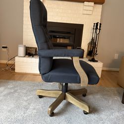 Mayson Executive Chair