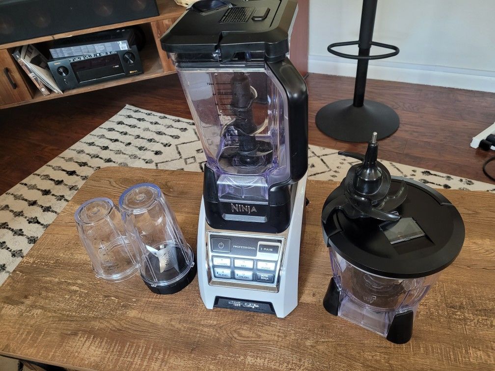 Ninja BL685 Professional Blender, Food Processor, And Bullet Blender