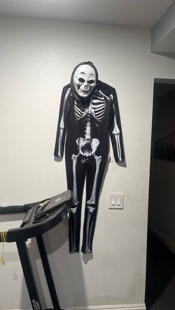 Skeleton Halloween Costume with Mask