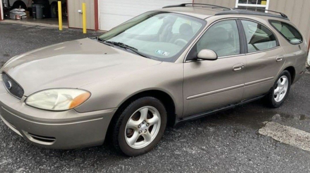 2004 Ford Taurus Wagon