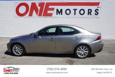 2016 Lexus IS