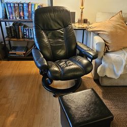 Stressless Consul Recliner (Black Leather) – Excellent Condition + Upgrades