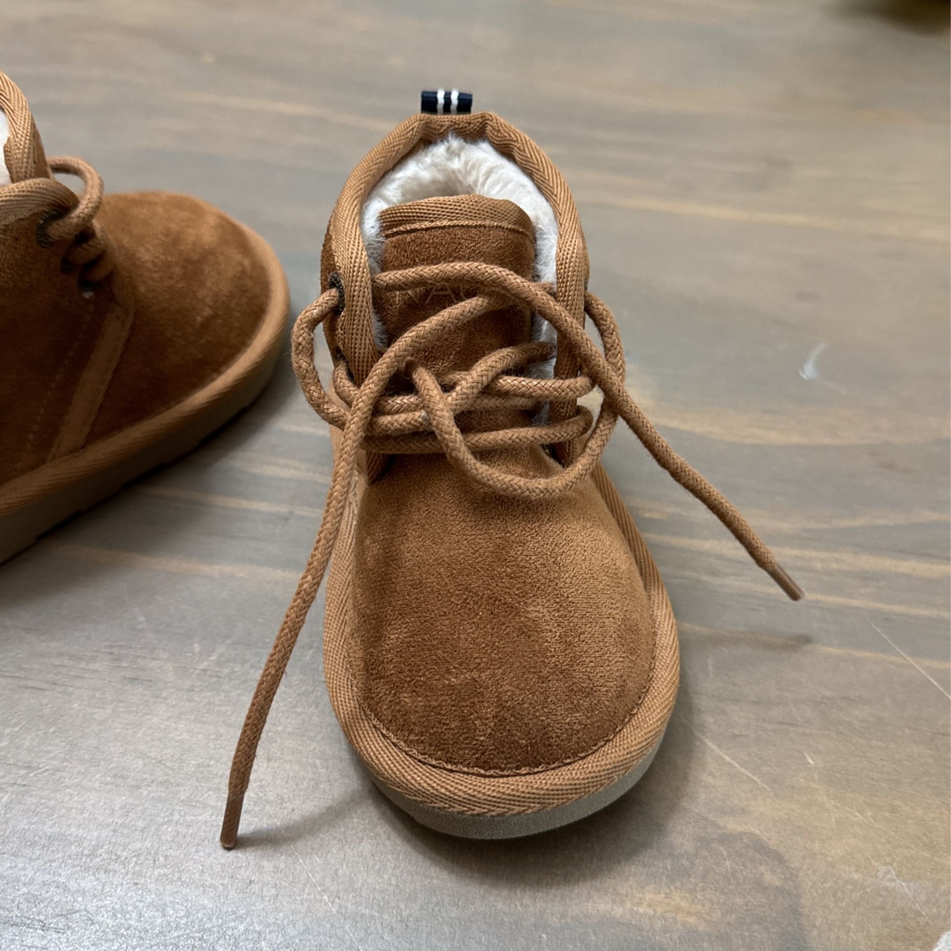 Nautica Fur Boot. Us 5 Toddler