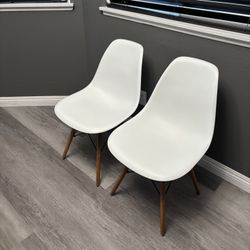 Set Of Midcentury Modern White Chairs with Wood Legs