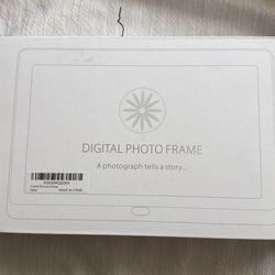 Digital photo frame