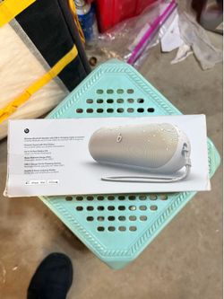 Beats Pill Wireless Bluetooth Speaker