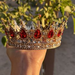Crown 👑 