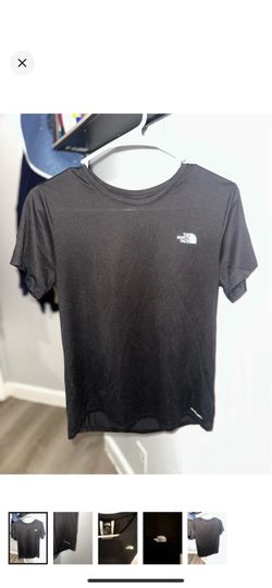 The North Face Women’s Black T-Shirt