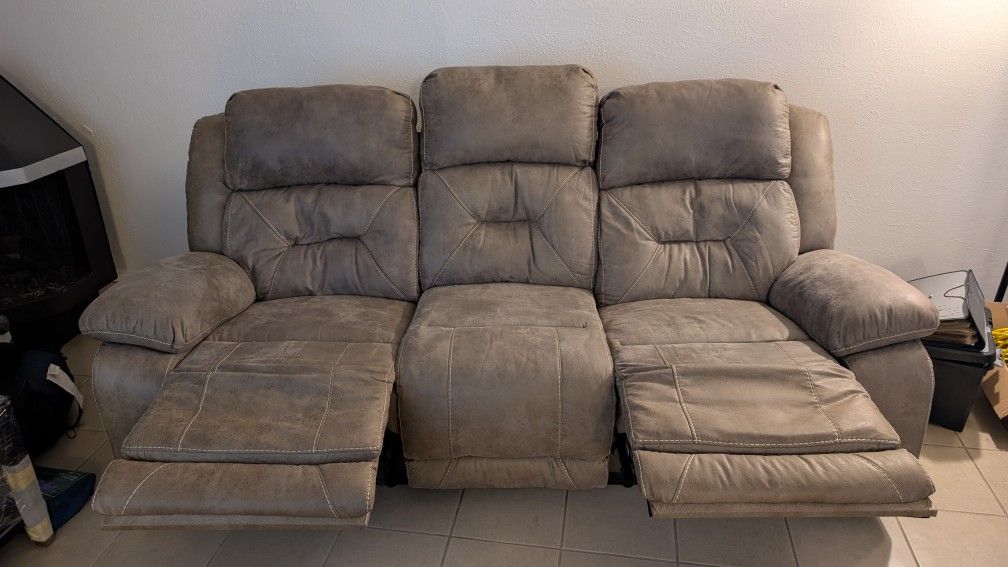 Couch 500