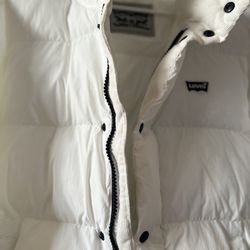 Levi’s puffer Jacket 