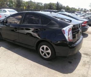 15 Prius Parts 